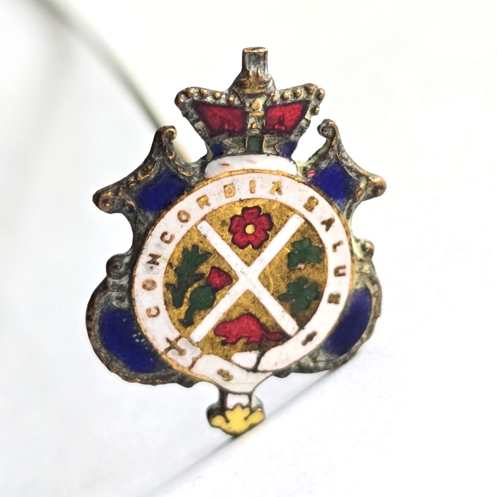 Vintage hat pin Montreal Concordia Salus antique Canada canadian jewelry brooch